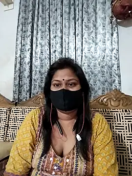 Snapshot of munni-506 chatting on May 18, 2026, 5:29 pm munni-506 online show from May 18, 2026, 5:29 pm