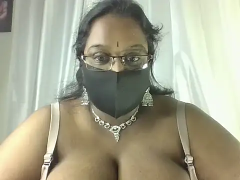 hootypriya online show from July 2, 2026, 2:45 pm