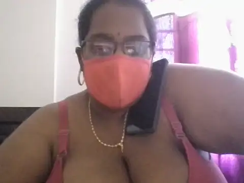 hootypriya online show from April 8, 2026, 6:37 am