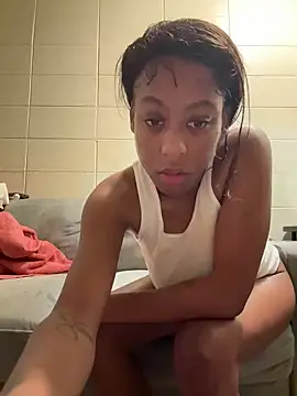 softgirlmedusa online show from November 4, 2025, 11:36 am