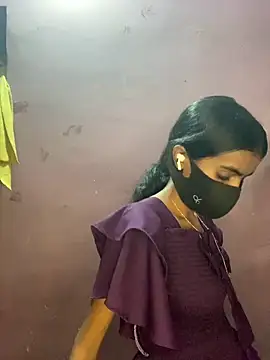 Snapshot of Thaper_Meera2 chatting on May 29, 2026, 6:03 pm Thaper Meera2 online show from May 29, 2026, 6:03 pm