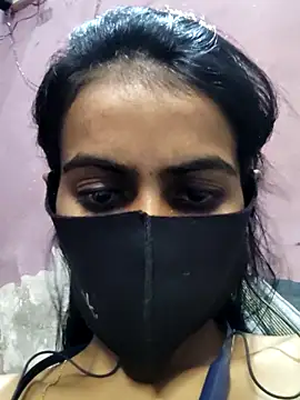 Snapshot of Thaper_Meera2 chatting on April 18, 2026, 7:07 pm Thaper Meera2 online show from April 18, 2026, 7:07 pm