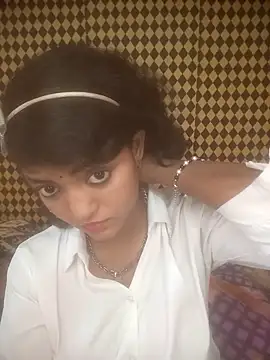 Freakingromance online show from April 5, 2026, 5:36 am