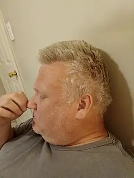 Snapshot of Jbirdb800 chatting on November 5, 2025, 3:31 am Jbirdb800 online show from November 5, 2025, 3:31 am