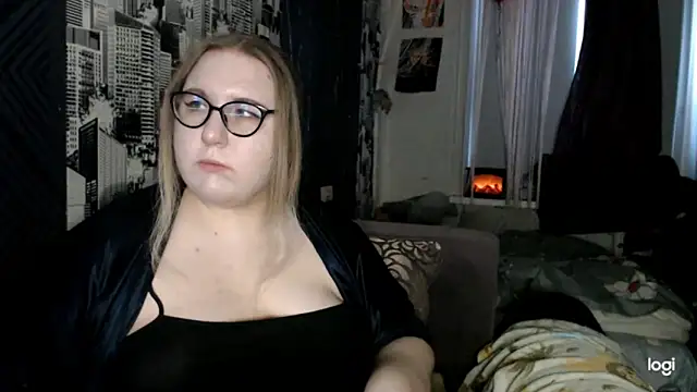 Snapshot of SecretGoddesss chatting on November 11, 2025, 12:11 pm SecretGoddesss online show from November 11, 2025, 12:11 pm