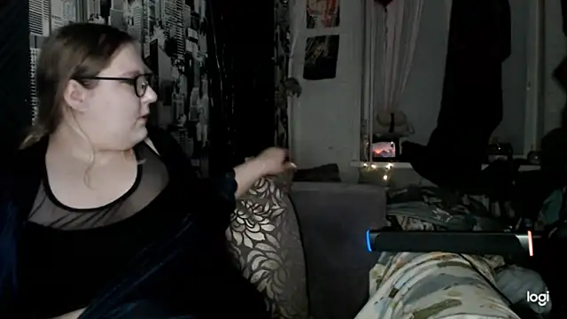 Snapshot of SecretGoddesss chatting on November 13, 2025, 3:27 pm SecretGoddesss online show from November 13, 2025, 3:27 pm