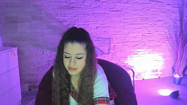 BellaNoir  online show from February 5, 2026, 5:47 am