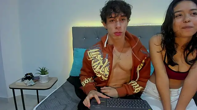 Snapshot of chris_evans27 chatting on November 17, 2025, 4:05 am chris evans27 online show from November 17, 2025, 4:05 am