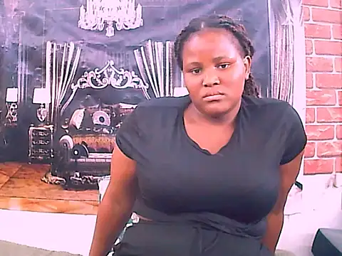 Snapshot of EbonyCurvy4u chatting on November 7, 2025, 5:34 am EbonyCurvy4u online show from November 7, 2025, 5:34 am