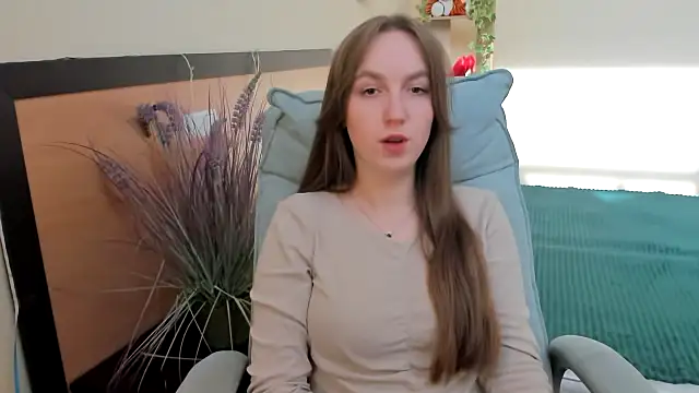 Nesie-Stoun online show from November 17, 2025, 9:46 am