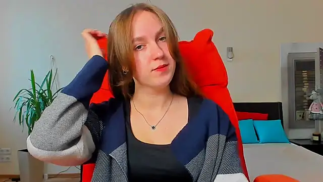 Nesie-Stoun online show from November 23, 2025, 9:30 am