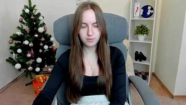 Nesie-Stoun online show from November 28, 2025, 9:53 am