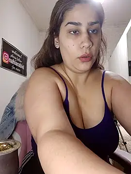 Snapshot of nahiarabiel33 chatting on May 30, 2026, 3:39 pm nahiarabiel33 online show from May 30, 2026, 3:39 pm