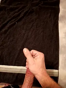 D0ntM1ndM3 online show from February 17, 2026, 6:00 am