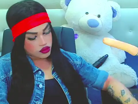 NharaBigCock online show from February 10, 2026, 6:51 pm