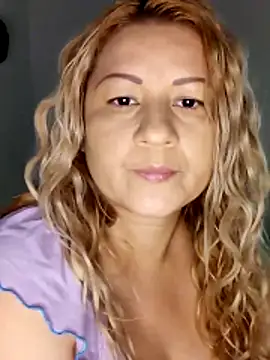 Karoline milf hot online show from December 2, 2025, 6:20 pm