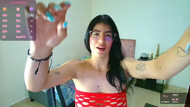 Snapshot of Kassandra_0304 chatting on February 14, 2026, 9:15 pm Kassandra 0304 online show from February 14, 2026, 9:15 pm