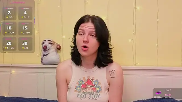 Snapshot of LatinaHuguenin chatting on January 16, 2026, 7:12 am LatinaHuguenin online show from January 16, 2026, 7:12 am