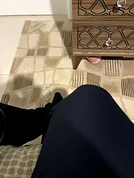 Snapshot of saveur_orient chatting on November 4, 2025, 7:50 pm saveur orient online show from November 4, 2025, 7:50 pm