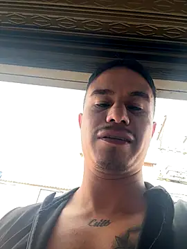 RaySullivan online show from November 8, 2025, 7:28 pm