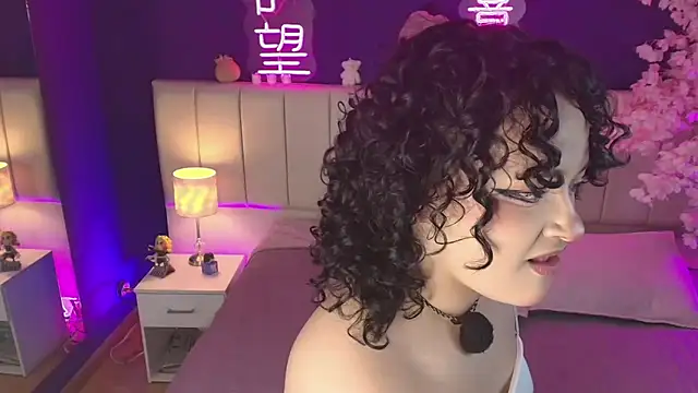 Snapshot of _sarahRose chatting on April 22, 2026, 3:46 am sarahRose online show from April 22, 2026, 3:46 am