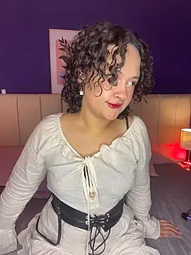  sarahRose online show from December 14, 2025, 12:33 pm