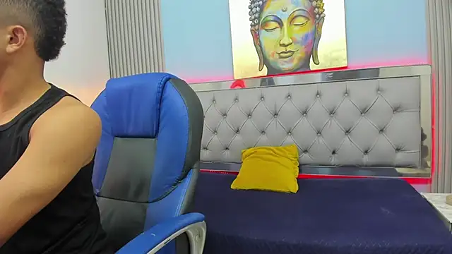 Snapshot of Liams18 chatting on November 6, 2025, 2:26 am Liams18 online show from November 6, 2025, 2:26 am