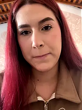 Snapshot of JimenaWhite chatting on December 15, 2025, 6:36 pm JimenaWhite online show from December 15, 2025, 6:36 pm