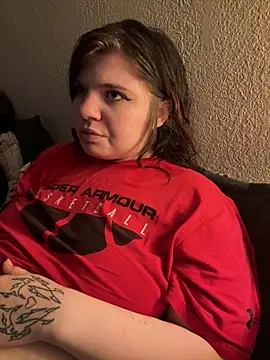 juicygoth202 online show from March 18, 2026, 3:46 pm