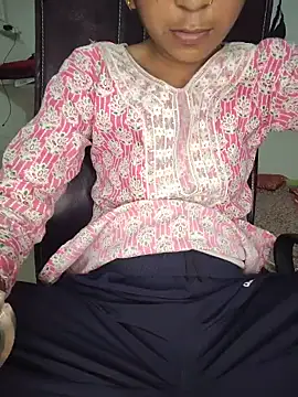 Snapshot of Isha_kumari_69 chatting on May 17, 2026, 4:18 pm Isha kumari 69 online show from May 17, 2026, 4:18 pm