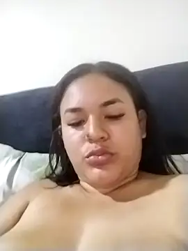 linda19200 online show from January 14, 2026, 1:48 pm