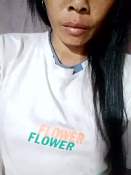Snapshot of Ana_hoa chatting on June 17, 2026, 9:25 pm Ana hoa online show from June 17, 2026, 9:25 pm