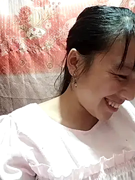 Snapshot of bupbe-baby chatting on November 8, 2025, 1:58 pm bupbe-baby online show from November 8, 2025, 1:58 pm