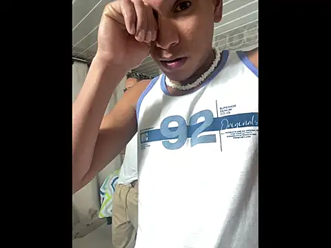 Mike and Rayan online show from November 11, 2025, 12:38 am