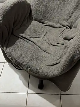 Snapshot of Joven192007 chatting on March 1, 2026, 12:32 am Joven192007 online show from March 1, 2026, 12:32 am