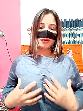 Snapshot of Nishi-3 chatting on January 8, 2026, 11:44 pm Nishi-3 online show from January 8, 2026, 11:44 pm