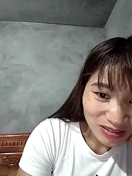 Qoine392 online show from December 20, 2025, 1:47 pm