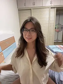 Snapshot of Hmm_0303 chatting on February 20, 2026, 3:14 pm Hmm 0303 online show from February 20, 2026, 3:14 pm