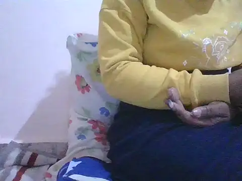 Snapshot of Sibusisiwe1234 chatting on February 26, 2026, 12:32 am Sibusisiwe1234 online show from February 26, 2026, 12:32 am