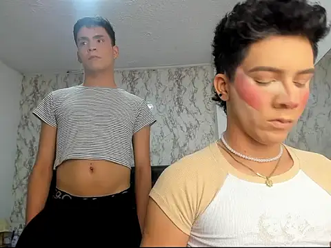 Lovers Spicy online show from November 22, 2025, 7:02 pm