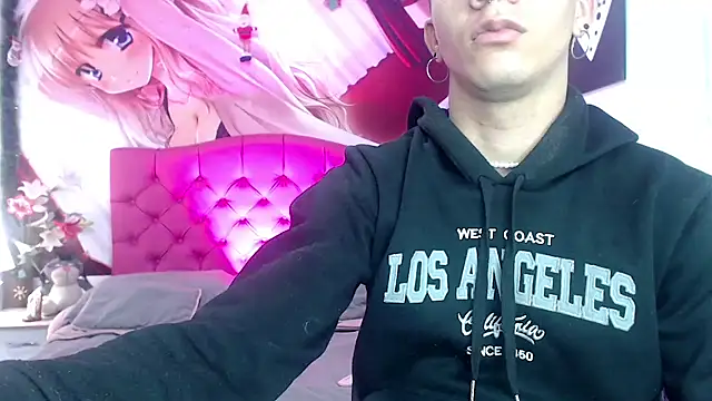 Lovers Spicy online show from December 19, 2025, 12:40 pm