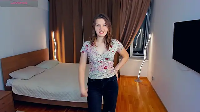 JosieNadile online show from December 14, 2025, 5:40 pm