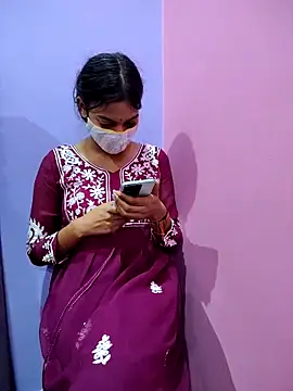 Snapshot of Student12th chatting on November 8, 2025, 4:43 pm Student12th online show from November 8, 2025, 4:43 pm