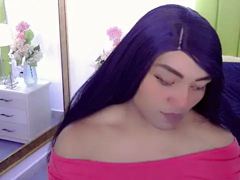 sebastian cruz  online show from December 3, 2025, 7:02 pm