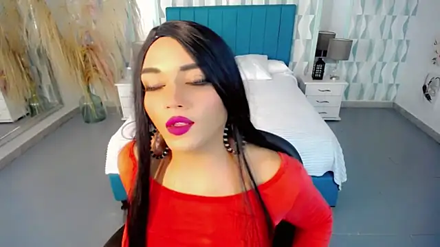 sebastian cruz  online show from November 16, 2025, 1:21 am