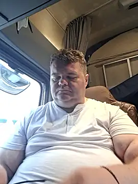 Snapshot of Grase44 chatting on November 7, 2025, 12:53 pm Grase44 online show from November 7, 2025, 12:53 pm