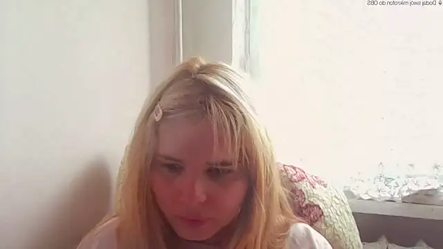 HornyElena online show from May 11, 2026, 12:28 pm