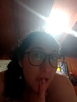  sweetdelight  online show from November 28, 2025, 4:23 am