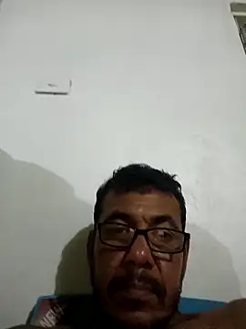 bruno 324278 online show from May 8, 2026, 12:36 am
