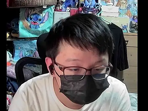 Snapshot of kk05483 chatting on November 17, 2025, 4:22 pm kk05483 online show from November 17, 2025, 4:22 pm